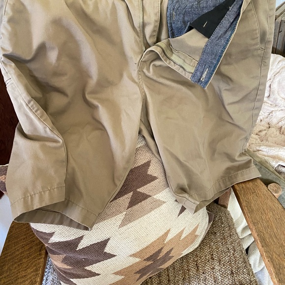 Billabong shorts size 40 - Picture 2 of 2